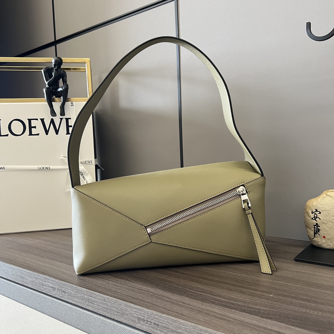 Loewe Puzzle Bags